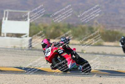 media/Oct-20-2024-CVMA (Sun) [[d4a3dff211]]/Race 16-Formula Middleweight/